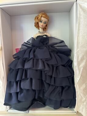 2017 SILKSTONE BARBIE SIGNATURE DOLL MIDNIGHT GLAMOUR FASHION MODEL GOLD LABEL